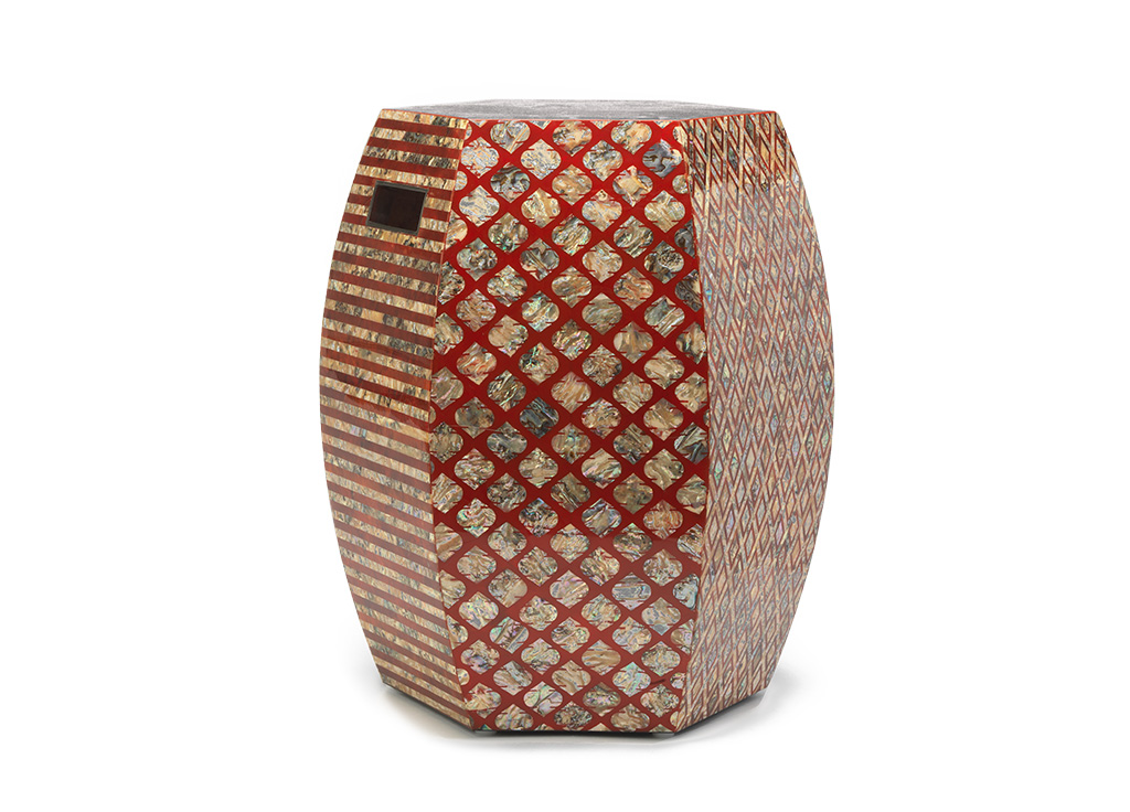 One Thousand and One Nights Shell Shahrazad Stool in Red Penshell - SV CASA